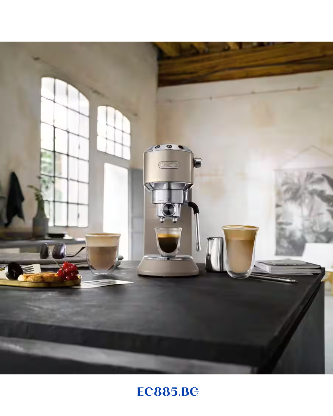 DELONGHI DEDICA ARTE ESPRESSO MACHINE – BEIGE GOLD