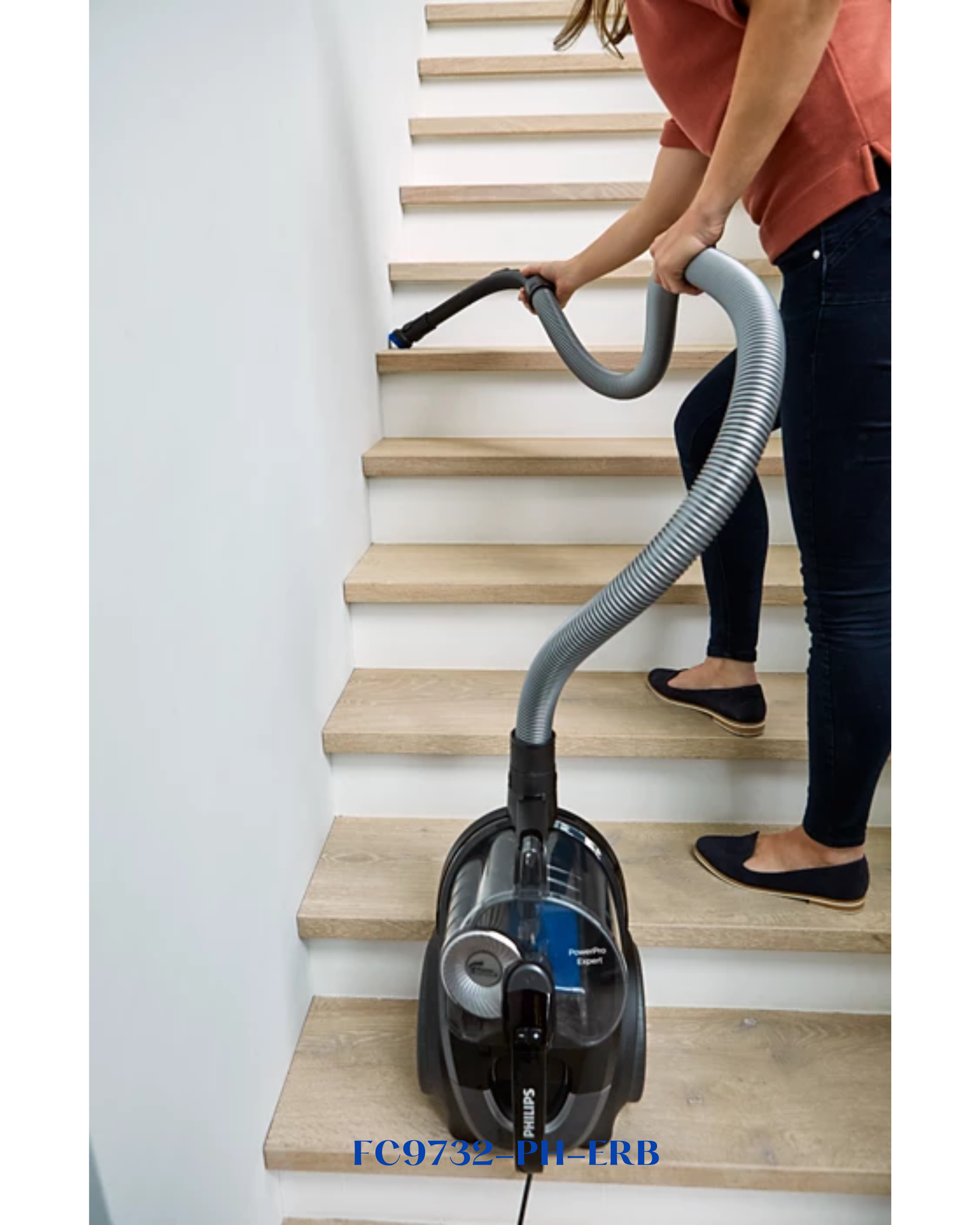 PHILIPS POWERPRO EXPERT BAGLESS VACUUM CLEANER 2L 2000W