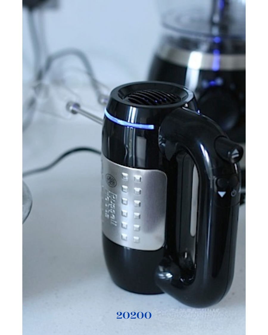 RUSSELL HOBBS ILLUMINA HAND MIXER 500W