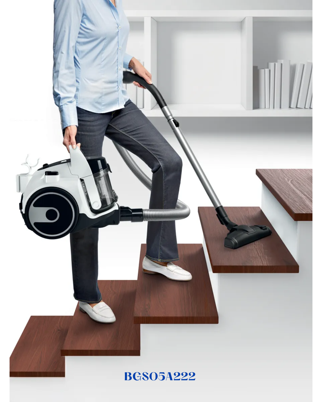 BOSCH  BAGLESS VACUUM CLEANER 700W 1.5L