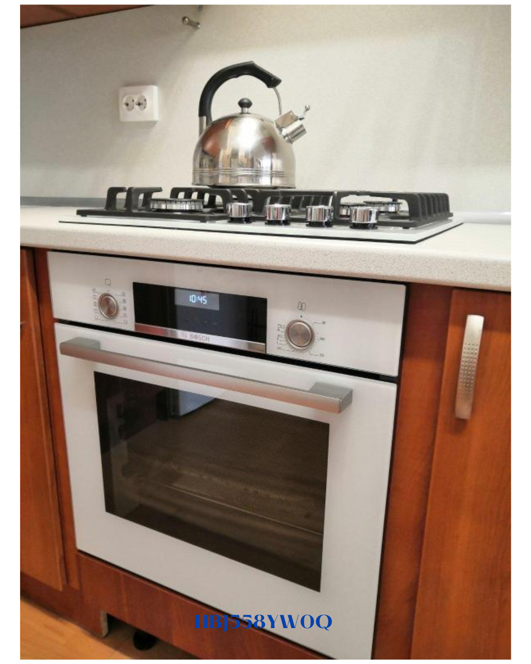 BOSCH SERIES 6 ELECTRIC BUILT-IN OVEN 3300W 66L