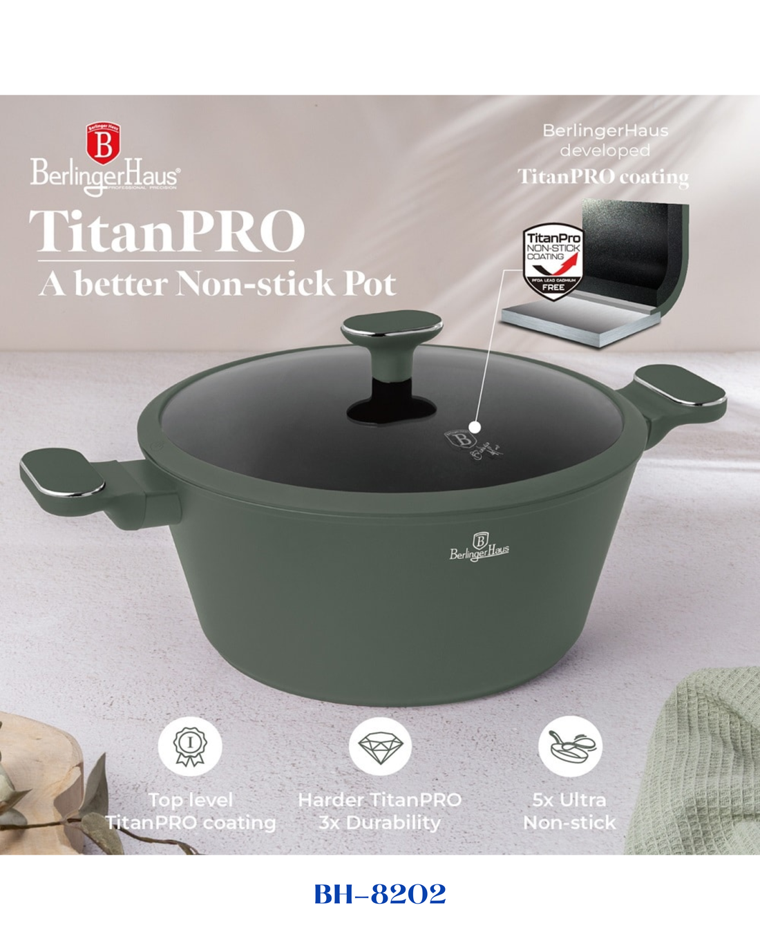 BERLINGER HAUS CASSEROLE WITH LID 28CM