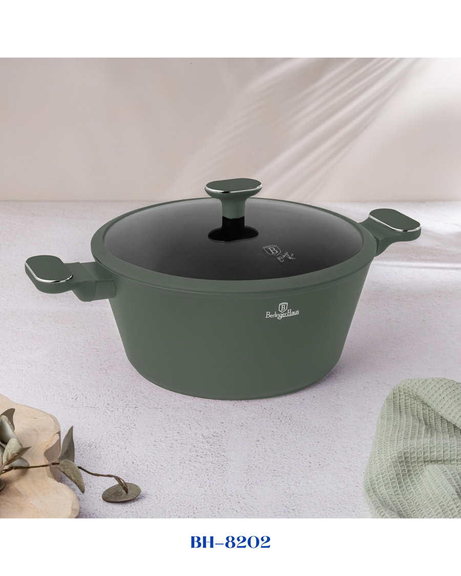 BERLINGER HAUS CASSEROLE WITH LID 28CM