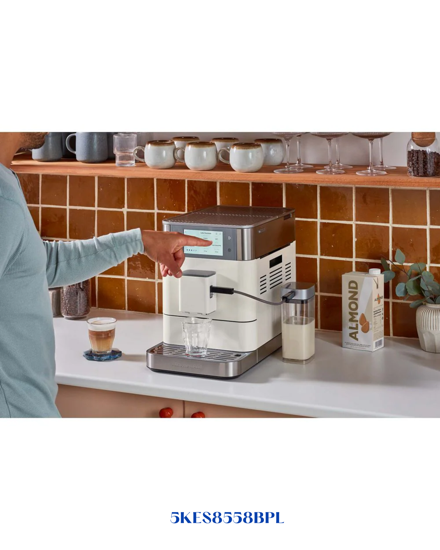 ماكينة تحضير الإسبريسو الأوتوماتيكية بالكامل KF8 من KITCHENAID